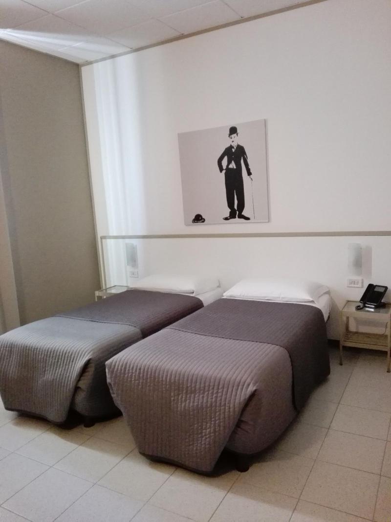 ססטו סן ג'ובני Bert Hotel מראה חיצוני תמונה