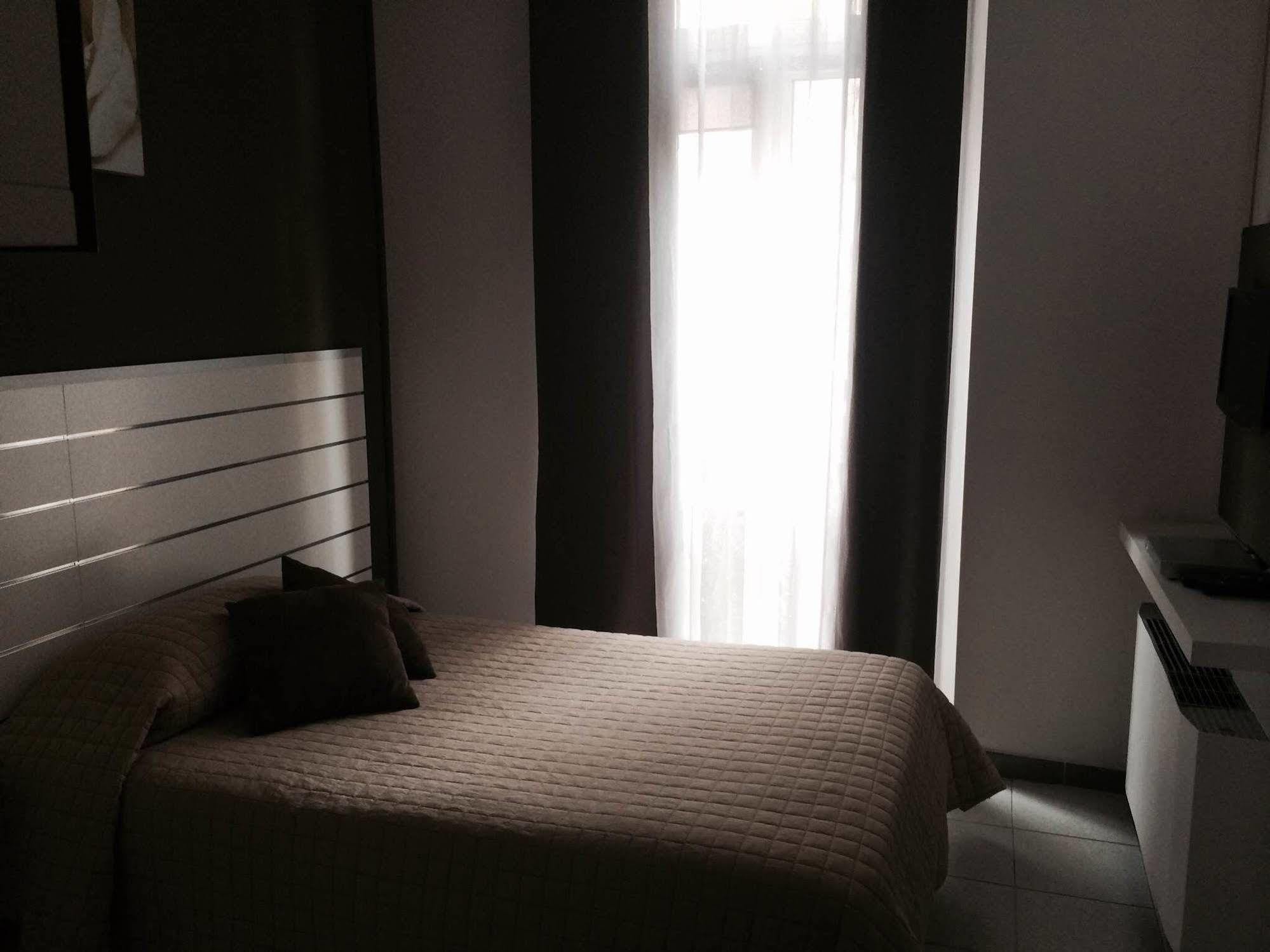 ססטו סן ג'ובני Bert Hotel מראה חיצוני תמונה